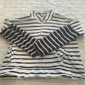 Addison Bay women’s pullover sz M